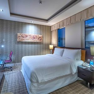 Camera classica con letto king size